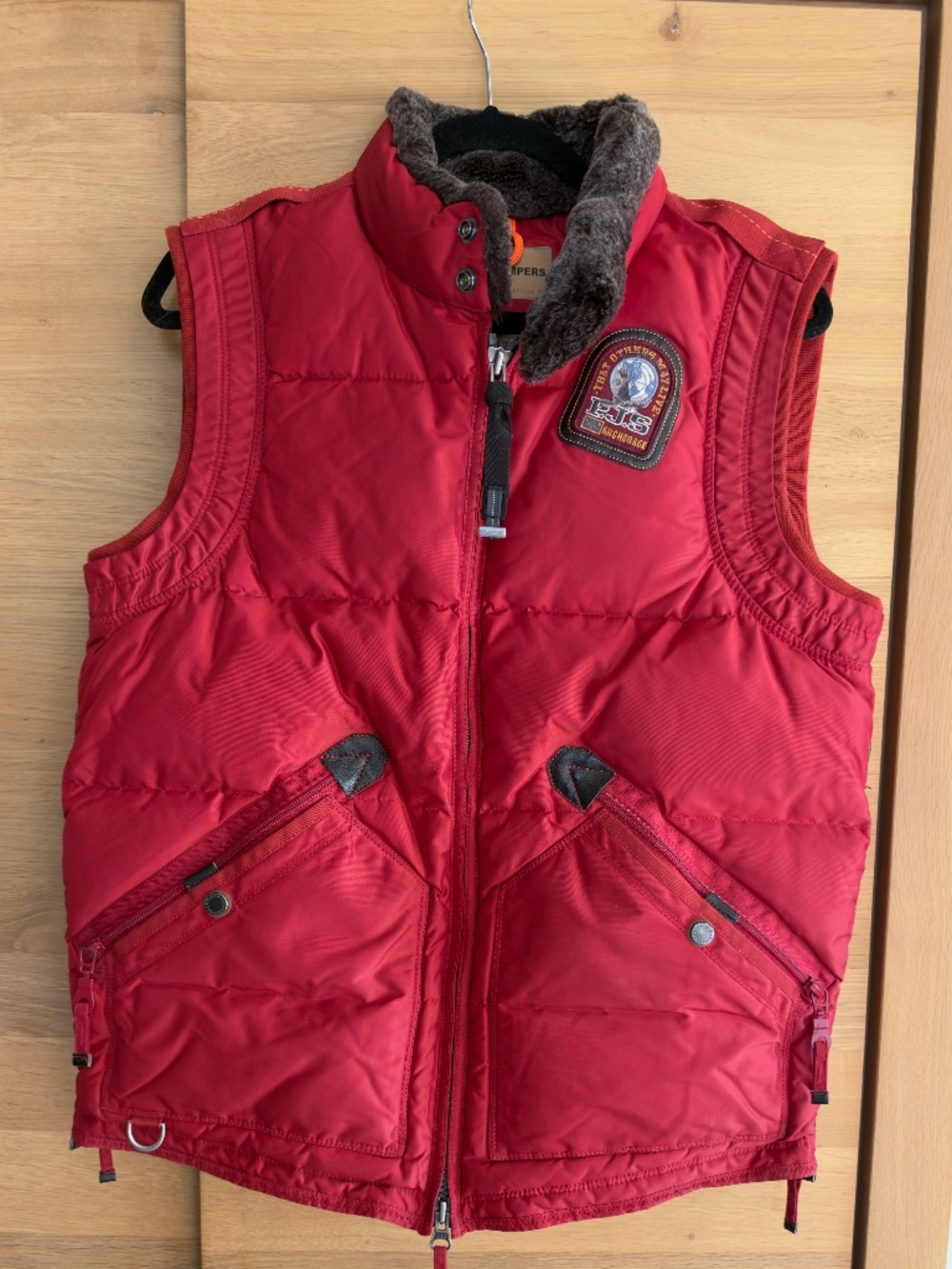 PARAJUMPERS Vest w/ Fur Lining on Collar